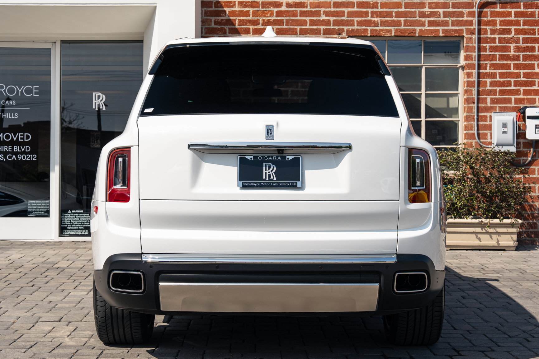 Used 2023 Rolls-Royce Cullinan w/ Technology Package AWD/4WD image 27