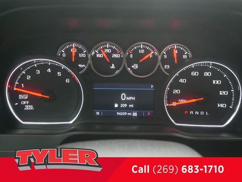 Used 2019 Chevrolet Silverado 1500 LT w/ Texas Edition AWD/4WD image 42