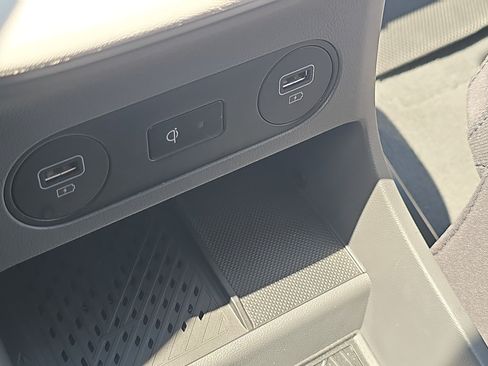 Certified 2024 Hyundai Ioniq 5 SEL AWD/4WD image 29