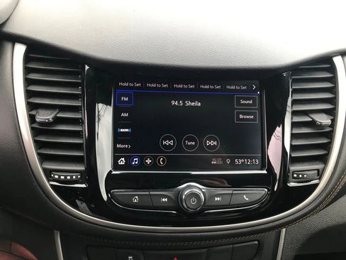 Used 2020 Chevrolet Trax LT image 19