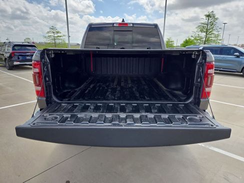 Used 2020 RAM 1500 Laramie image 32