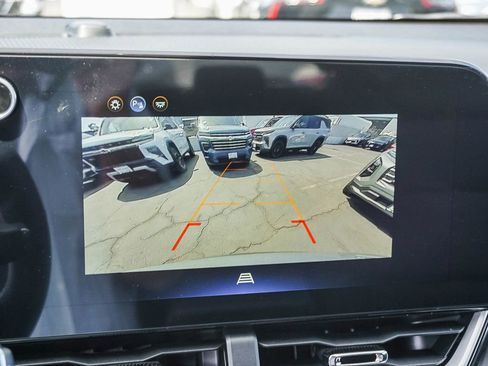 New 2026 Chevrolet Equinox LT w/ Midnight Edition FWD image 23