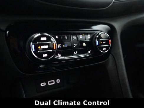 Used 2023 Buick Encore GX Select image 7