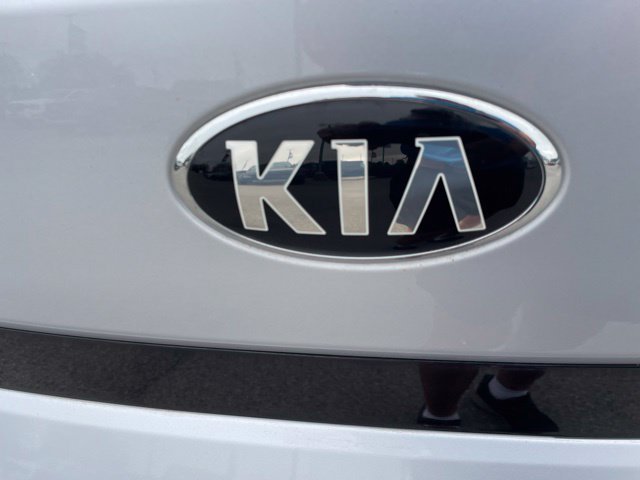 Used 2020 Kia Soul LX FWD image 10