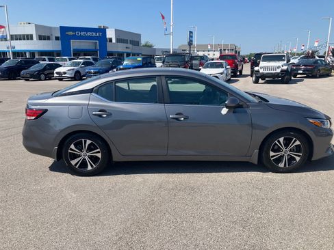 Used 2021 Nissan Sentra SV FWD image 7