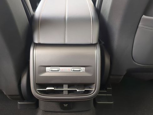 New 2026 Lincoln Nautilus Premier w/ Equipment Group 102A AWD/4WD image 21