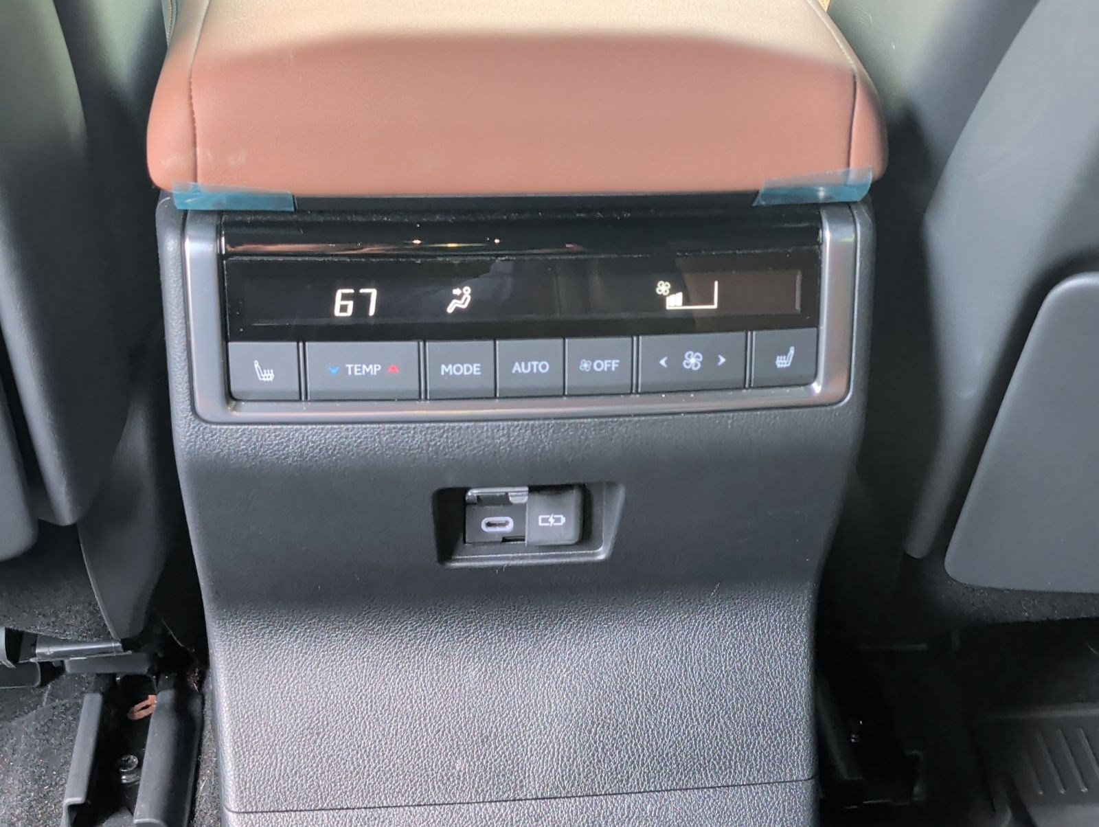 Used 2024 Lexus GX 550 w/ Accessory Package (Z1) AWD/4WD image 26