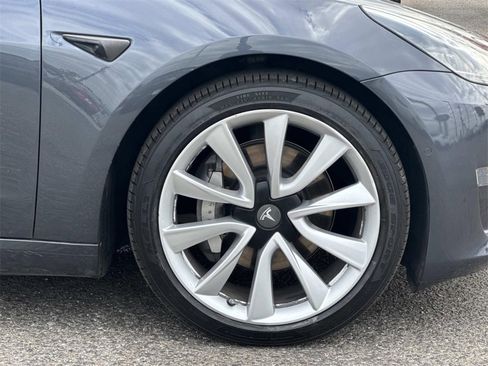 Used 2019 Tesla Model 3 Long Range image 24