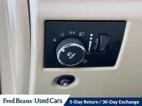 Used 2013 Jeep Grand Cherokee Limited AWD/4WD image 15
