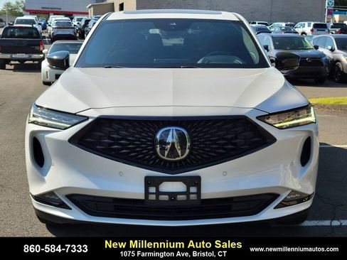 Used 2022 Acura MDX A-Spec image 8
