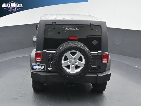 Used 2017 Jeep Wrangler Unlimited Sport w/ Quick Order Package 24S AWD/4WD image 14