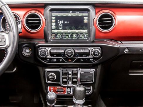 Used 2021 Jeep Wrangler Unlimited Rubicon image 19