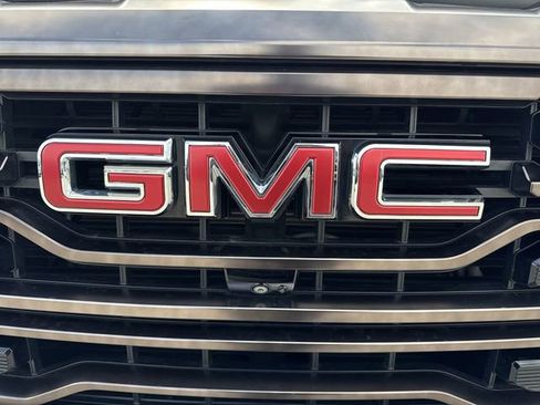 Used 2022 GMC Sierra 1500 AT4X AWD/4WD image 32