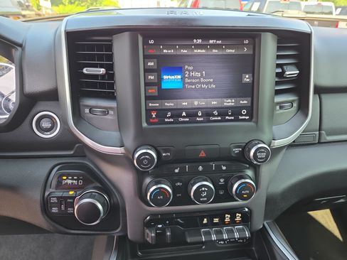 Used 2020 RAM 1500 Big Horn AWD/4WD image 26