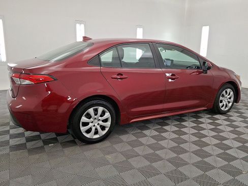 Used 2024 Toyota Corolla LE FWD image 17
