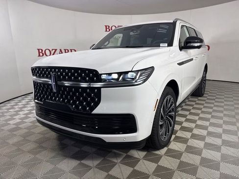 New 2025 Lincoln Navigator Black Label image 3