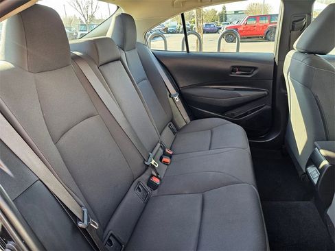 Used 2024 Toyota Corolla LE image 31