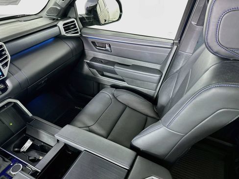Certified 2024 Toyota Sequoia Platinum AWD/4WD image 25