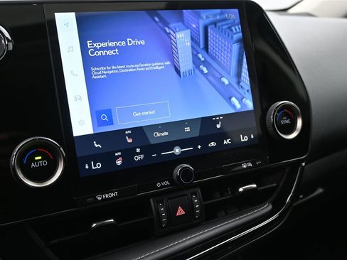 Used 2025 Lexus NX 250 AWD w/ Accessory Package (2T) image 4