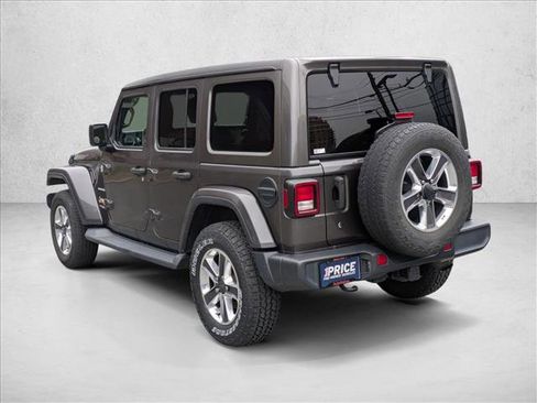 Used 2019 Jeep Wrangler Unlimited Sahara w/ Cold Weather Group image 8