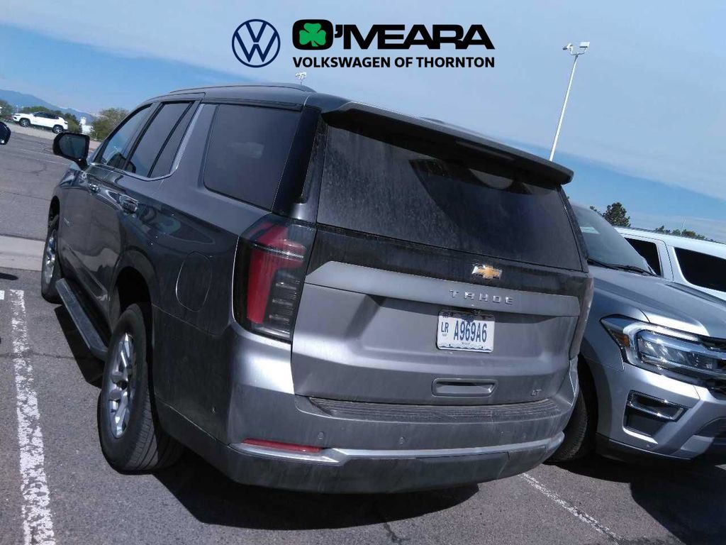 Used 2025 Chevrolet Tahoe LT AWD/4WD image 2