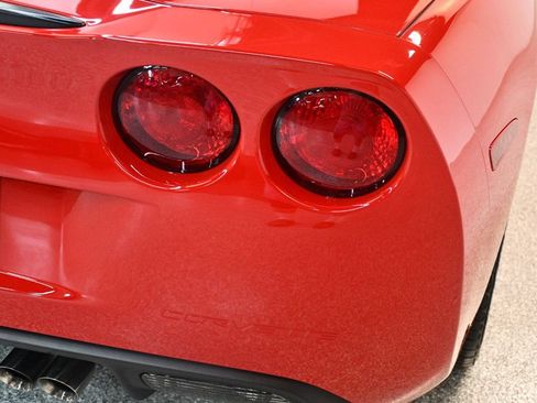Used 2008 Chevrolet Corvette Coupe w/ Preferred Equipment Group RWD image 14