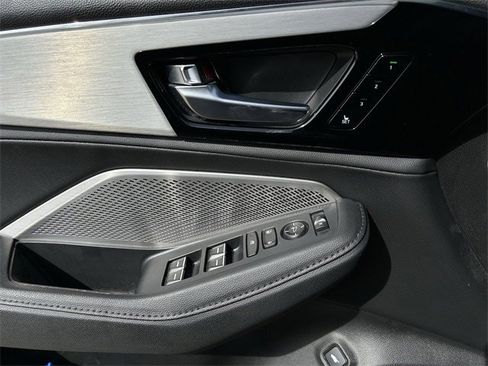 Certified 2024 Acura MDX FWD image 23