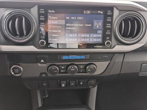 Used 2021 Toyota Tacoma TRD Sport RWD image 16