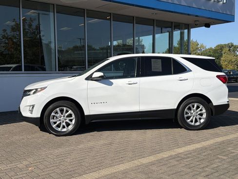 Used 2018 Chevrolet Equinox LT AWD/4WD image 2