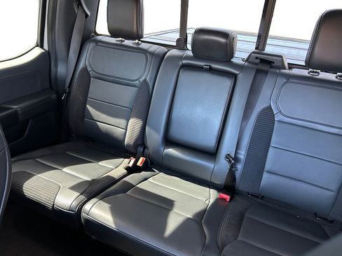 Used 2023 Ford F150 Raptor image 15