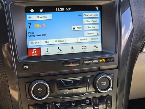 Used 2018 Ford Explorer XLT w/ Equipment Group 202A image 23