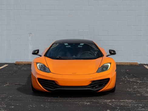 Used 2013 McLaren MP4-12C Spider image 2