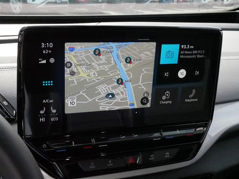 Certified 2023 Volkswagen ID.4 Pro S image 22