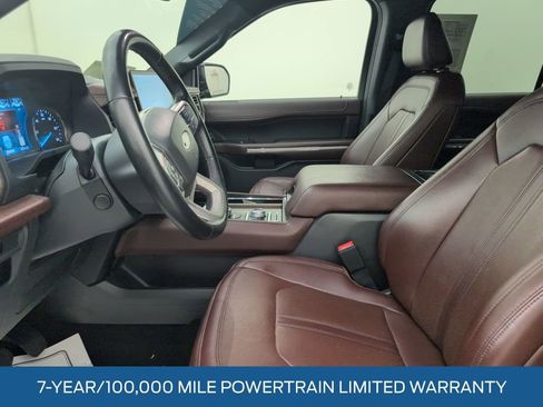 Used 2024 Ford Expedition Max Limited image 5