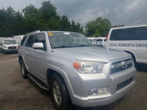 Used 2012 Toyota 4Runner SR5 w/ Convenience Pkg image 29