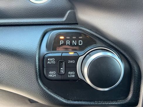 Used 2020 RAM 1500 Big Horn image 25