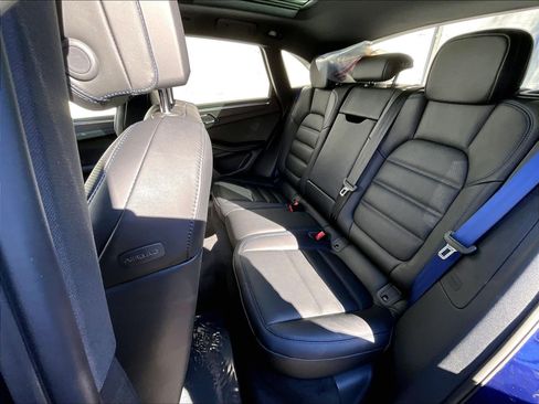 New 2026 Porsche Macan GTS image 20