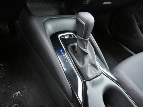 Certified 2024 Toyota Corolla SE image 25