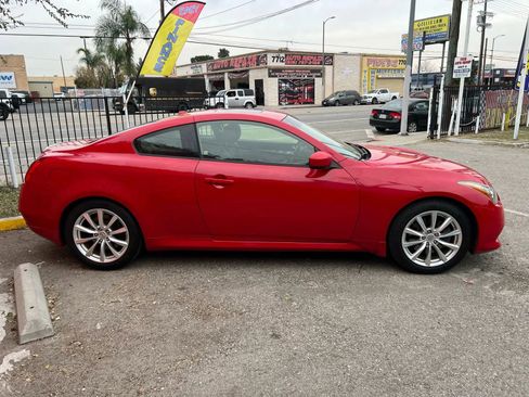 Used 2013 INFINITI G37 Journey w/ Premium Pkg image 4