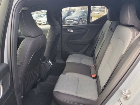Used 2026 Volvo XC40 B5 Core w/ Climate Package AWD/4WD image 26