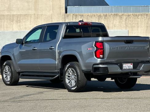 Used 2024 Chevrolet Colorado LT w/ LT Convenience Package III image 7