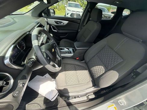 Used 2021 Chevrolet Blazer LT w/ Midnight/Sport Edition FWD image 17