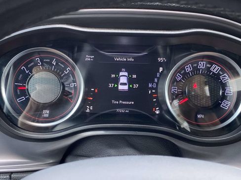 Used 2023 Dodge Challenger GT AWD/4WD image 22
