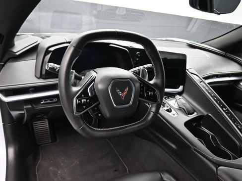 Used 2021 Chevrolet Corvette Stingray Preferred Cpe w/ Z51 Performance Package RWD image 14
