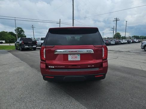 Used 2021 GMC Yukon SLE AWD/4WD image 7