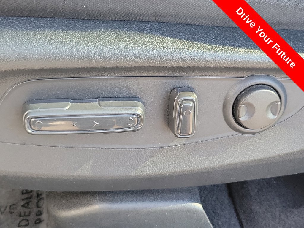 Used 2023 Honda CR-V EX image 17