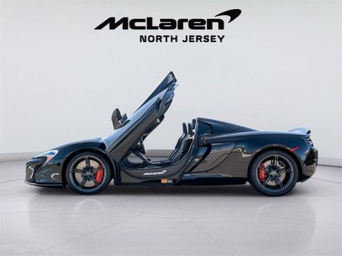 Used 2016 McLaren 650S Spider image 14