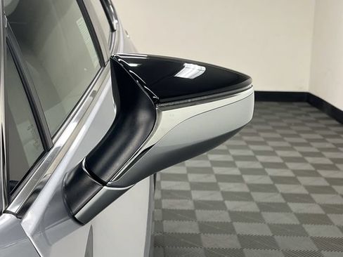 Certified 2025 Lexus UX 300h FWD image 22