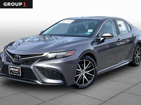 Certified 2023 Toyota Camry SE w/ Cold Weather Package AWD/4WD image 1