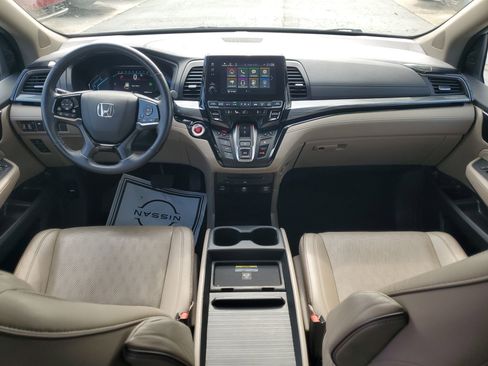 Used 2023 Honda Odyssey Elite image 15